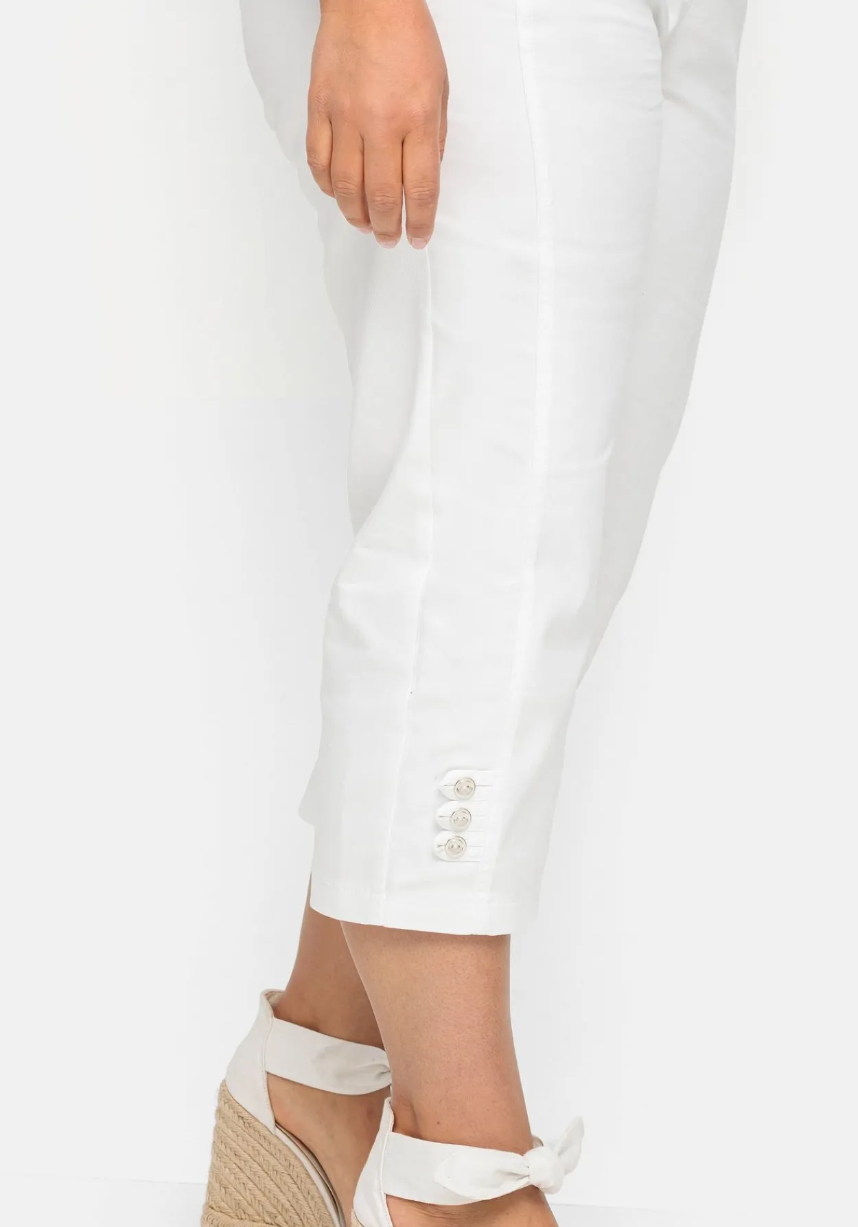 7/8-Jeans mit Zierknöpfen am Saum<sheego Discount