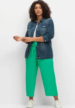 Jeansjacke in taillierter Form, mit Brusttaschen<sheego Discount