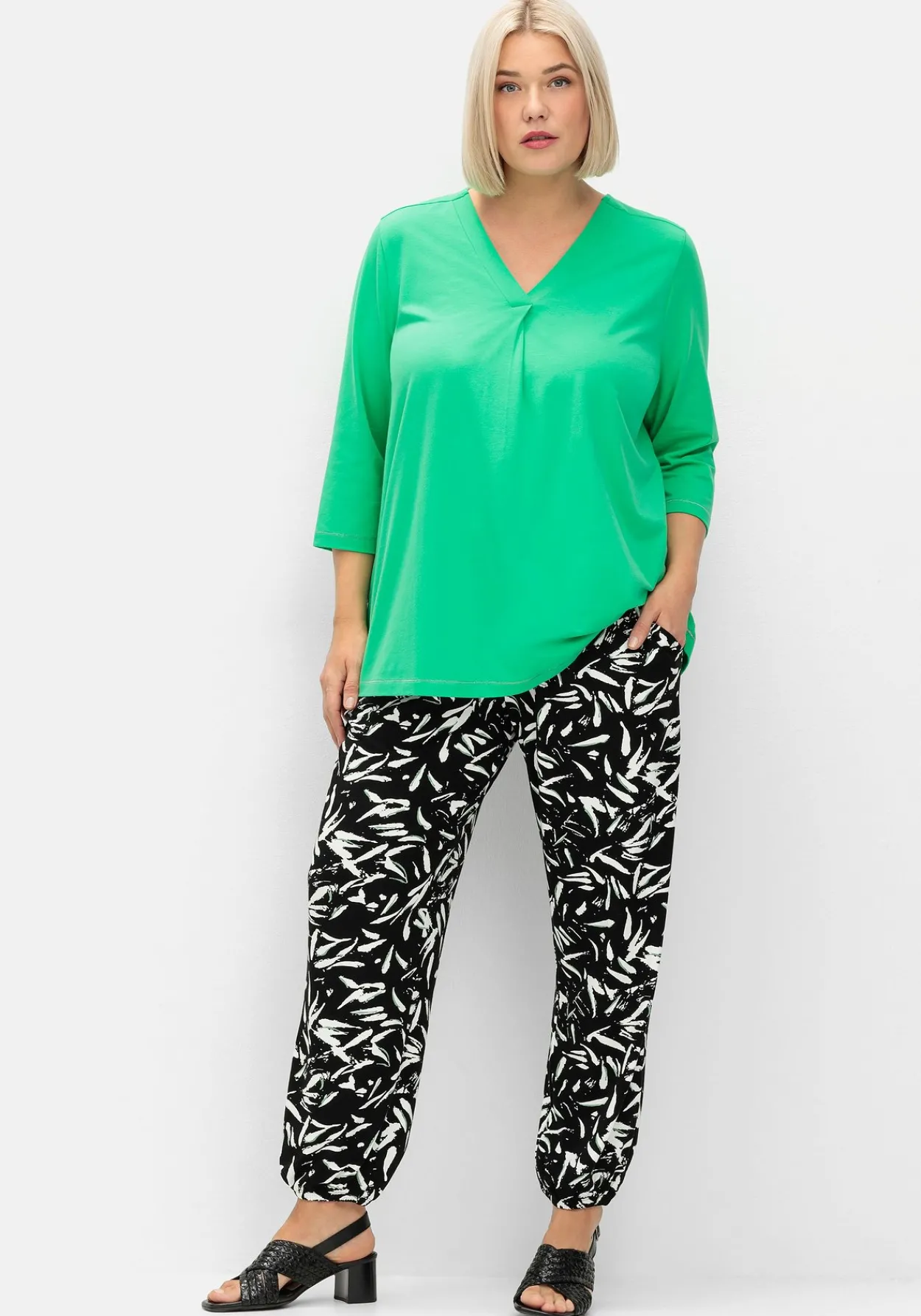Jerseyhose mit Smokbund und Saumbündchen<sheego Sale