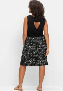 Jerseykleid in Wickeloptik, mit V-Cut hinten<sheego Hot