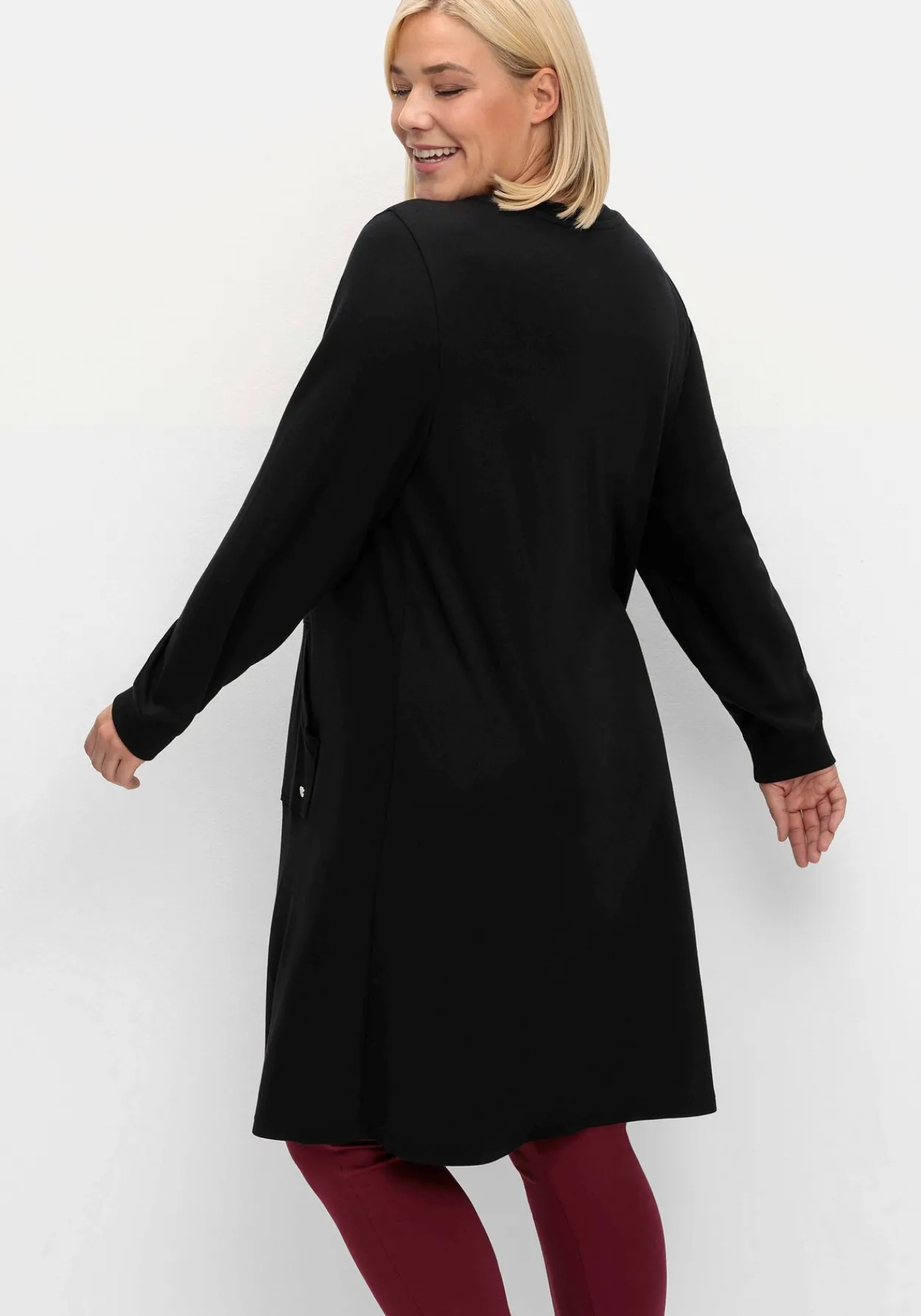 Jerseykleid mit Kängurutasche, in leichter A-Linie<sheego Discount