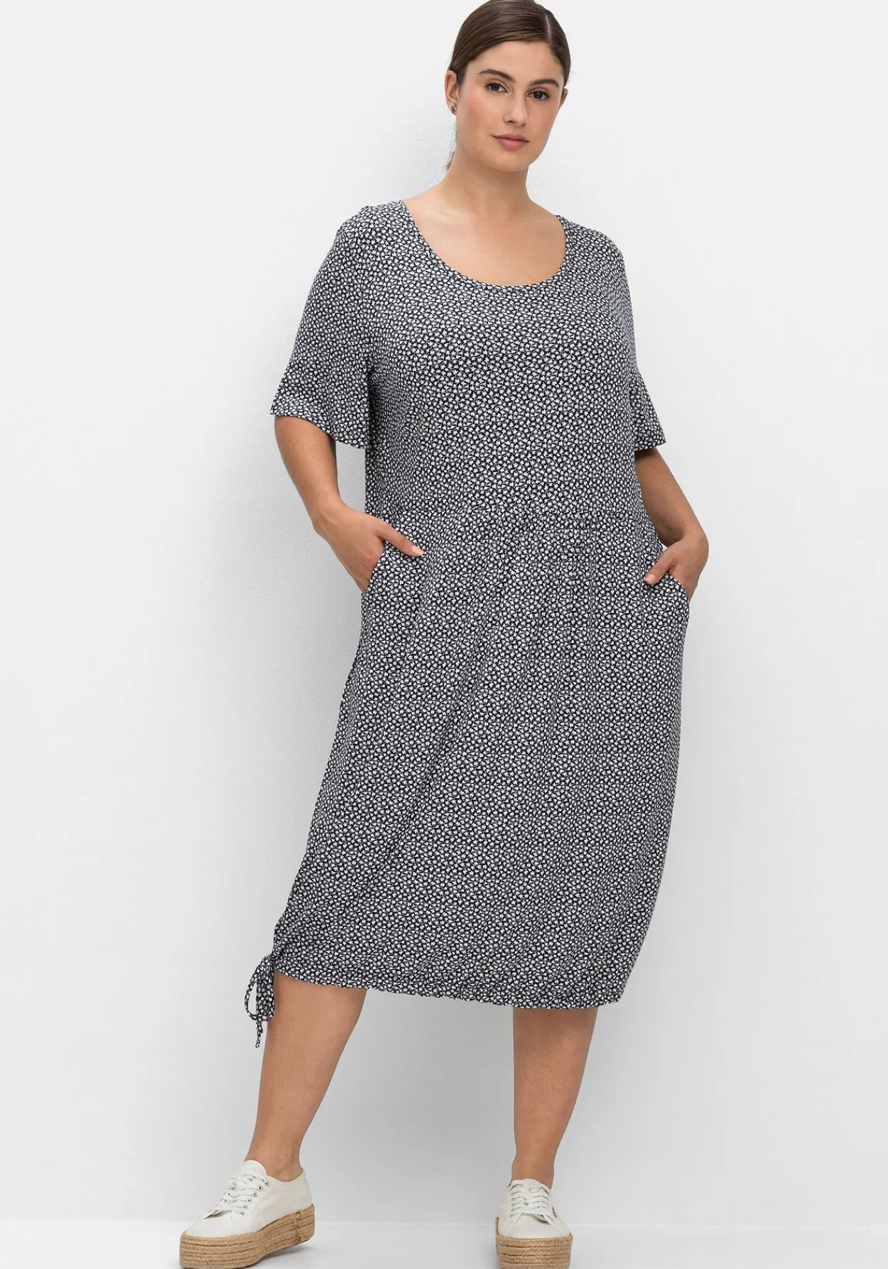 Jerseykleid mit Minimalprint und Saum-Tunnelzug<sheego Hot