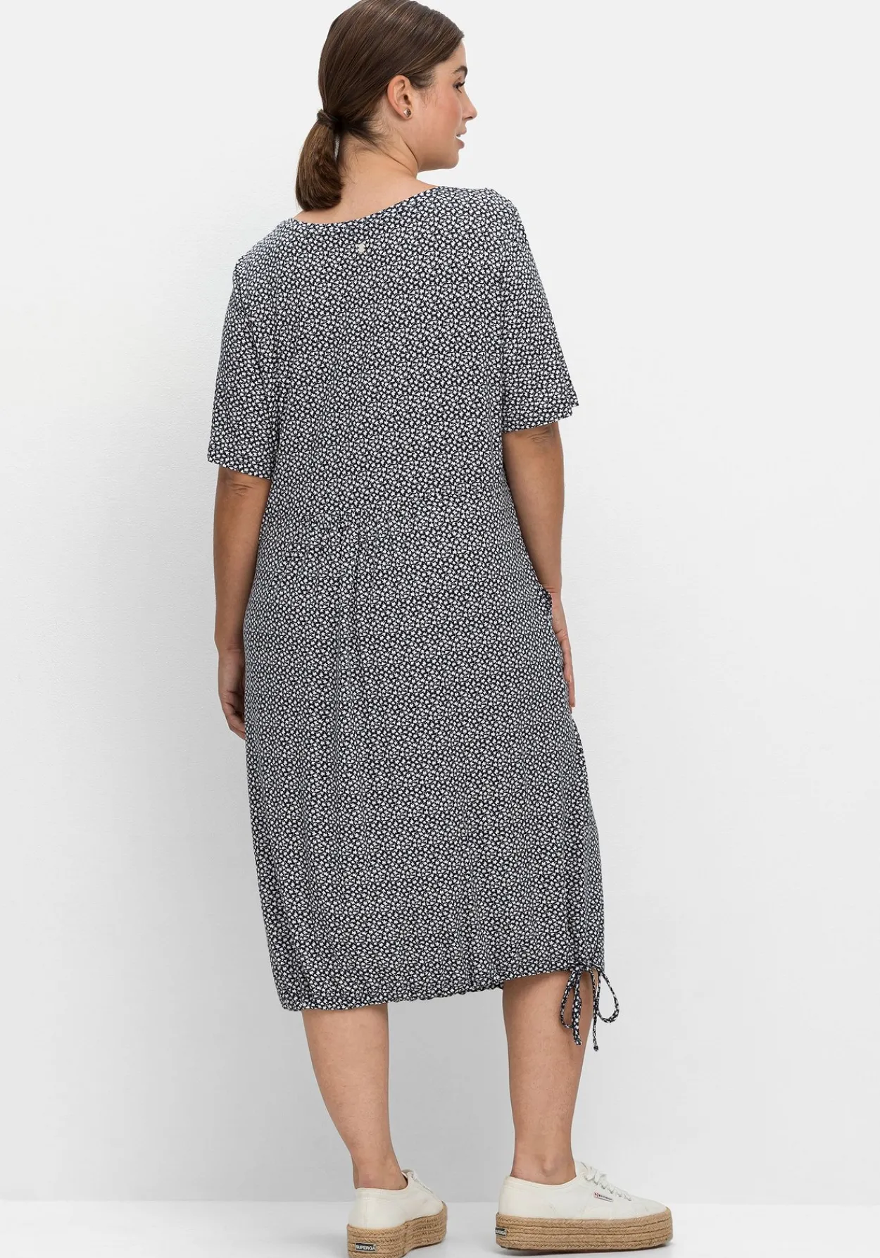 Jerseykleid mit Minimalprint und Saum-Tunnelzug<sheego Hot