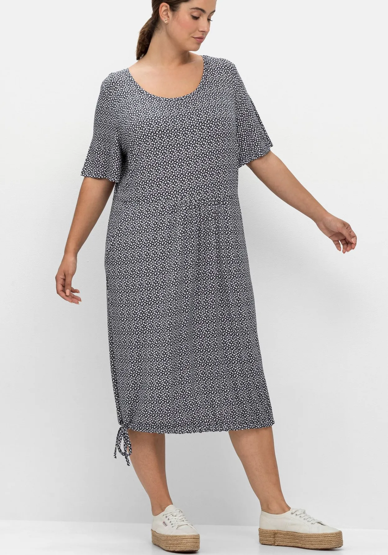 Jerseykleid mit Minimalprint und Saum-Tunnelzug<sheego Hot