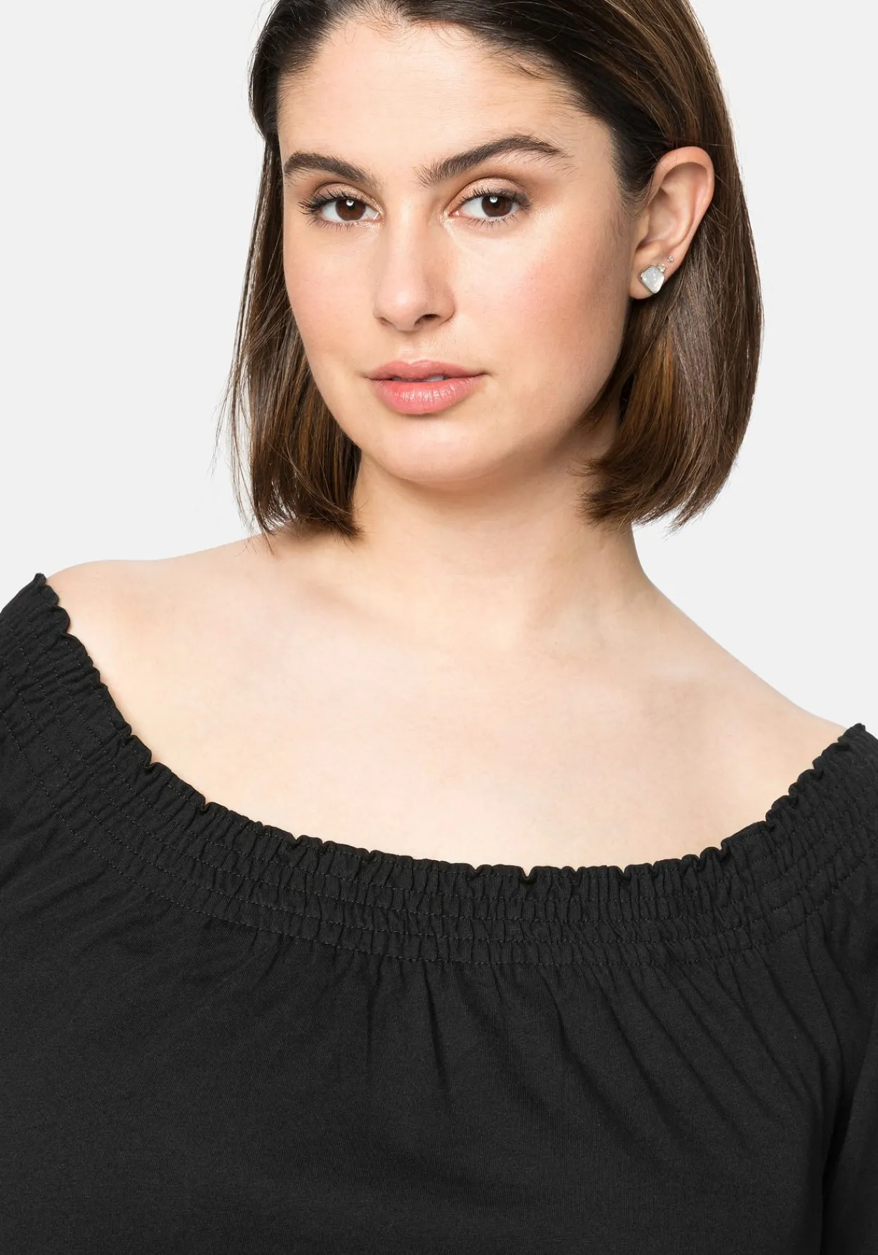 Jerseykleid mit Smok-Ausschnitt und Puffärmeln<sheego Outlet