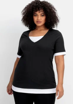 Jerseyshirt in 2-in-1-Optik, mit V-Ausschnitt<sheego Hot