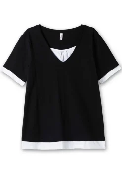 Jerseyshirt in 2-in-1-Optik, mit V-Ausschnitt<sheego Hot