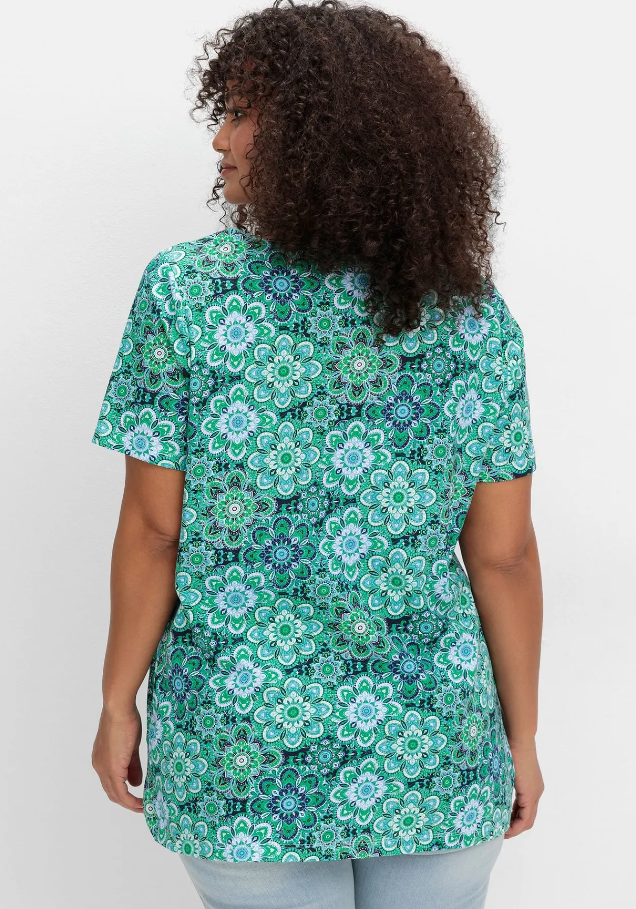 Jerseyshirt mit Blumendruck und Karreeausschnitt<sheego Online