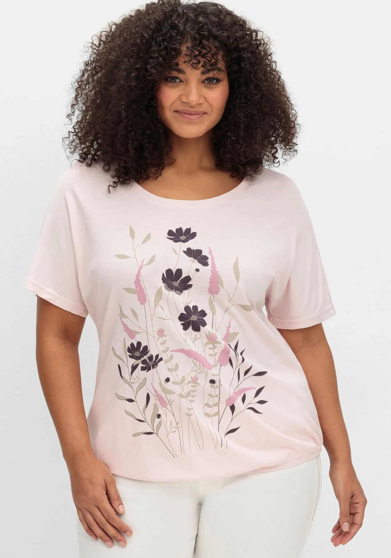 Jerseyshirt mit Blumen-Frontprint<sheego Hot