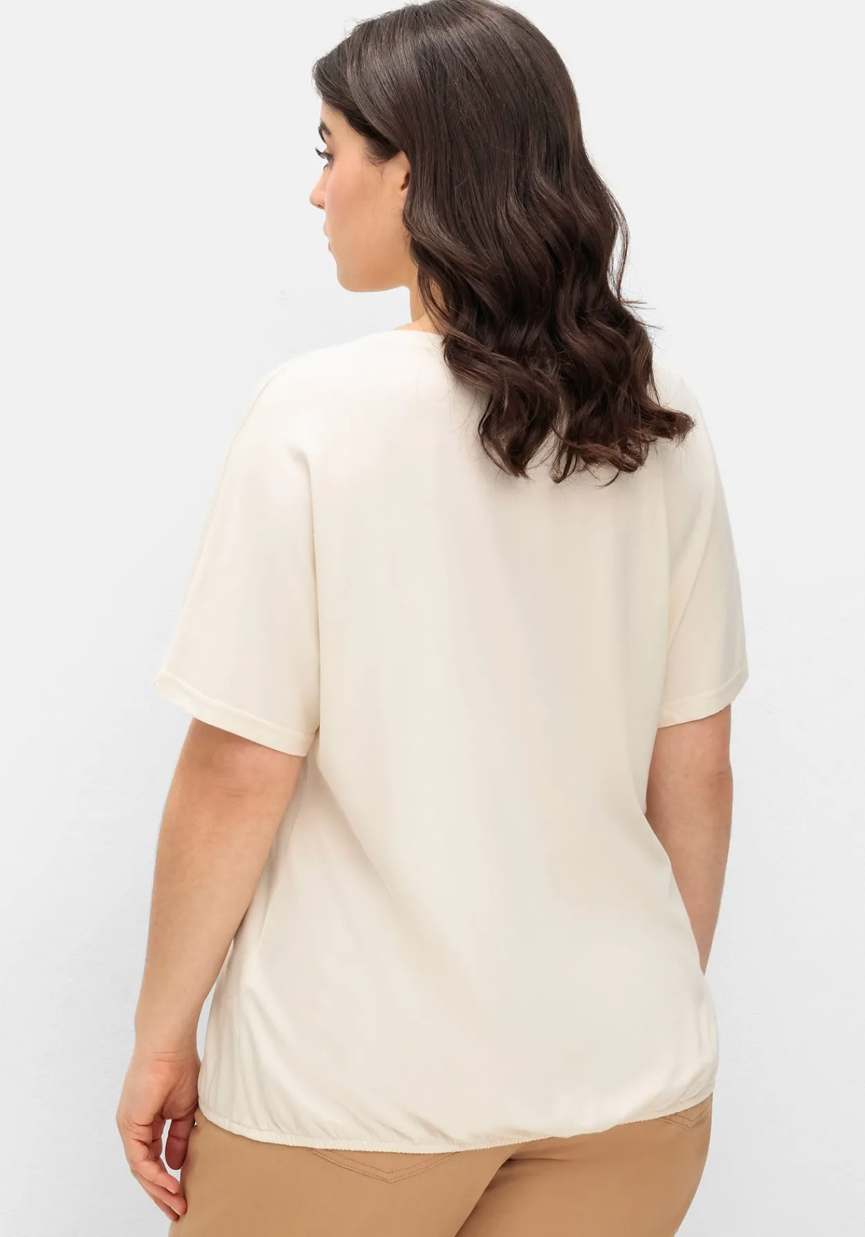 Jerseyshirt mit Blumen-Frontprint<sheego Fashion