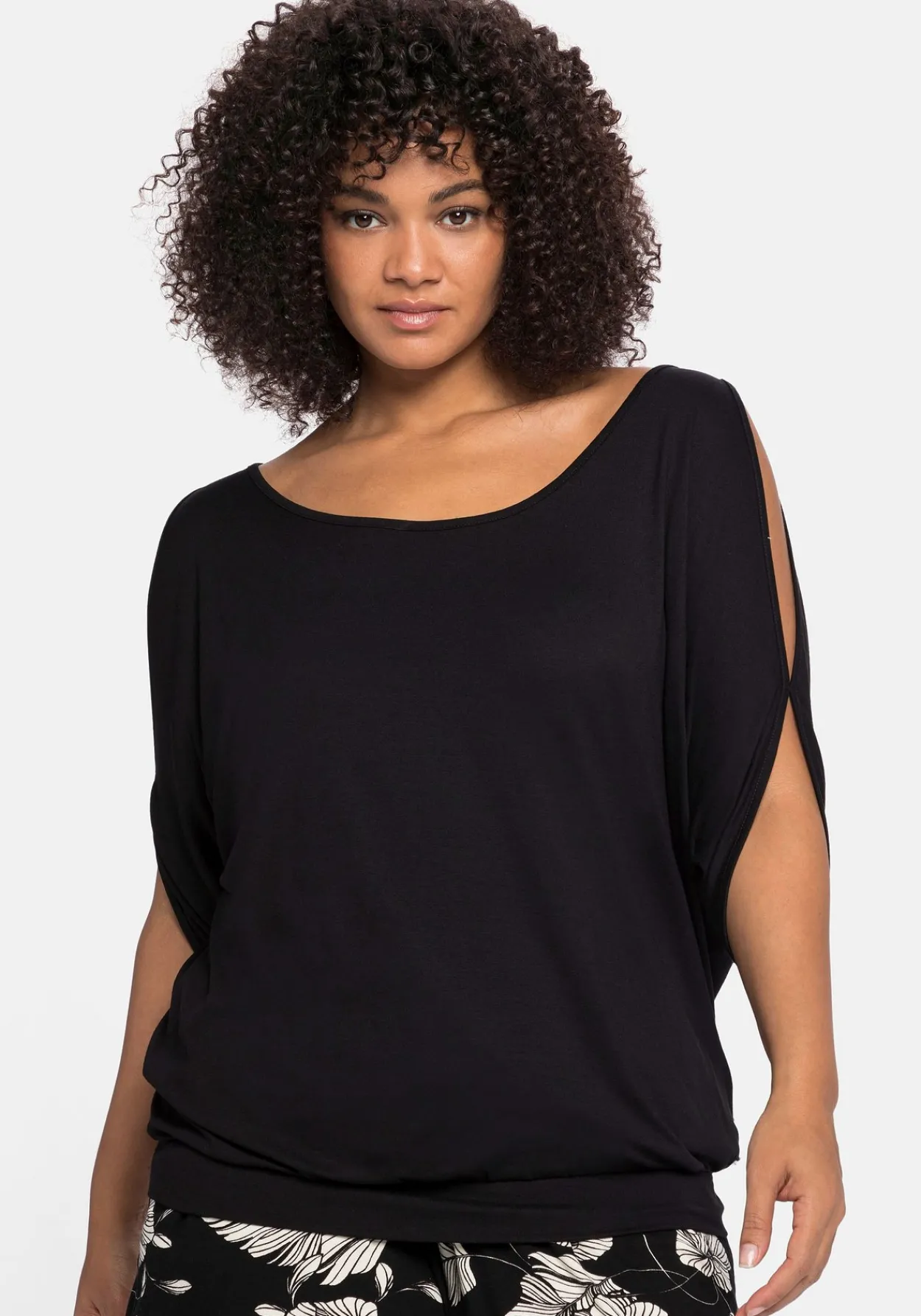 Jerseyshirt mit geschlitzten Fledermausärmeln<sheego New