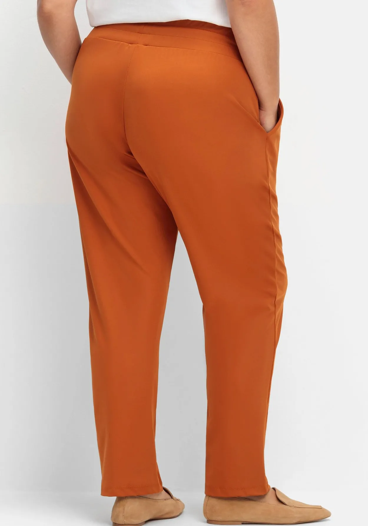 Joggpants mit Rundum-Dehnbund und Bindeband<sheego Fashion