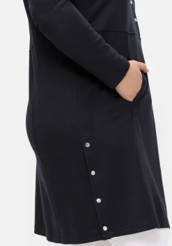 Kapuzenkleid mit Seitenschlitzen und Knopfleiste<sheego Outlet