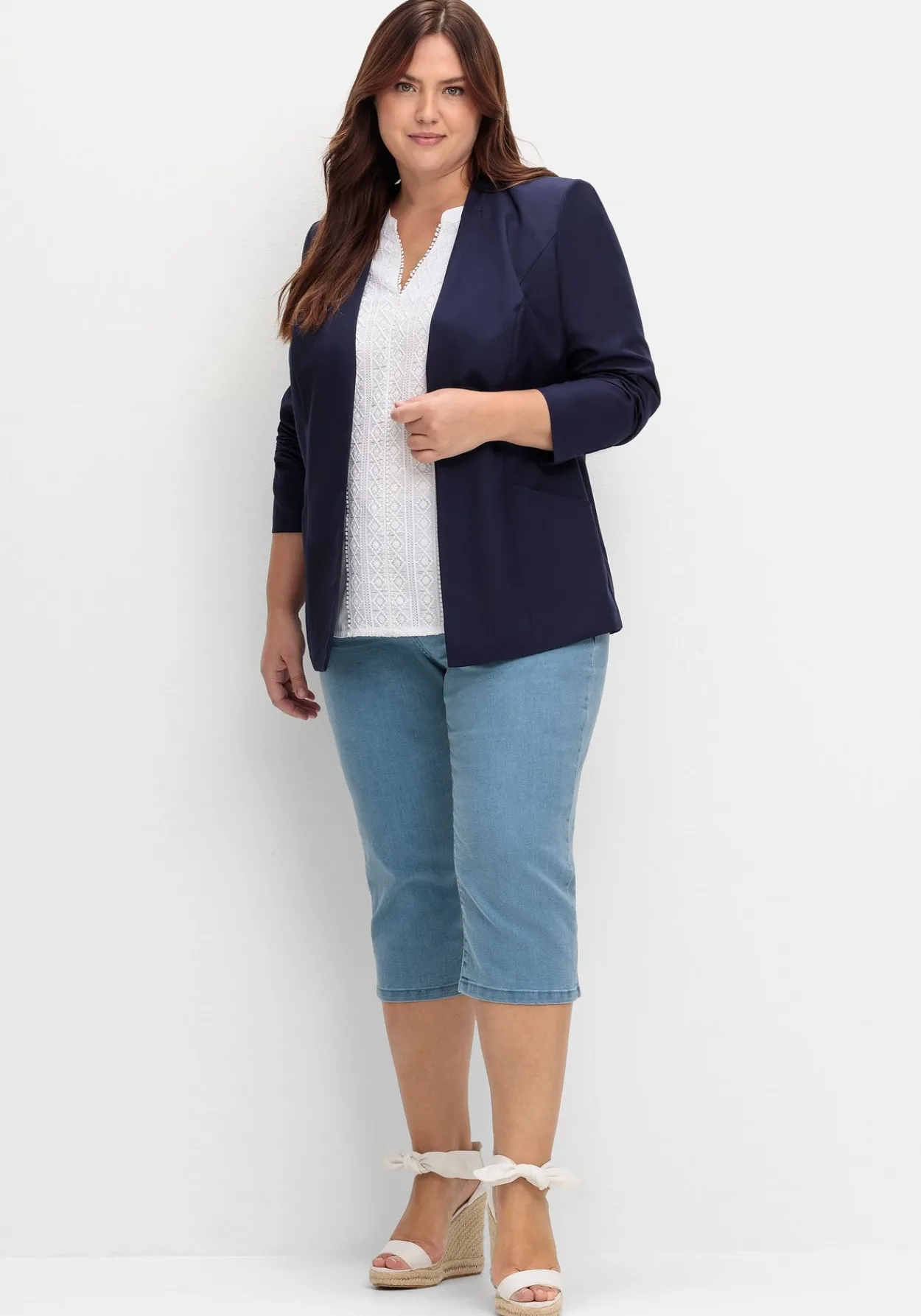 Kragenloser Blazer mit Hakenverschluss<sheego Discount