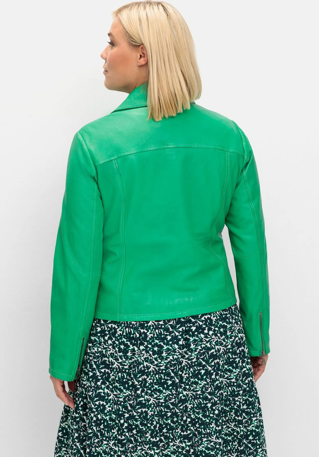 Kurze Lederjacke aus Lammnappa, im Biker-Stil<sheego Discount