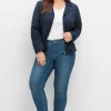 Kurzer Sweatblazer mit Reverskragen und Zierknöpfen<sheego Fashion