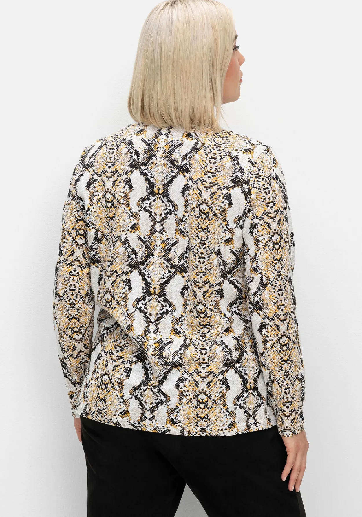 Langarmshirt mit Animalprint und Rundhalsausschnitt<sheego Outlet