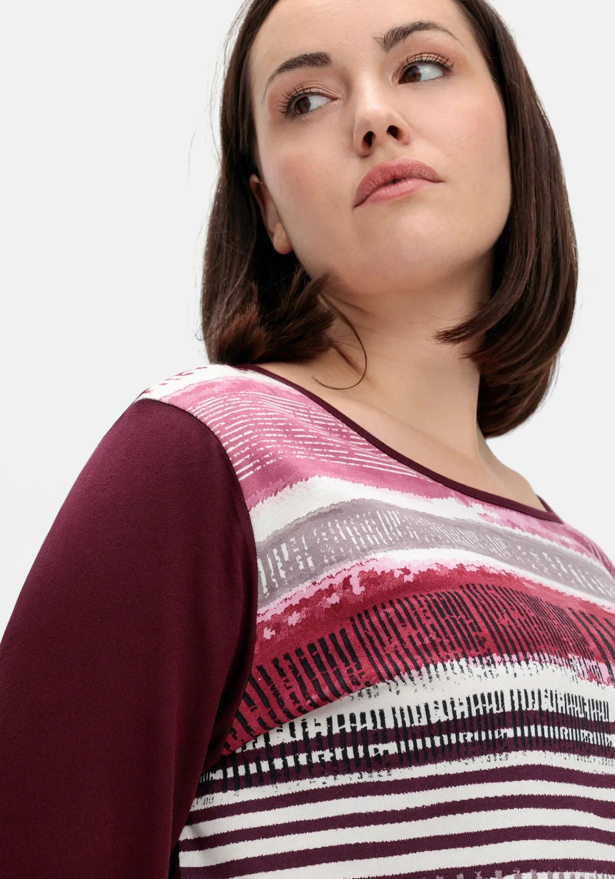 Langarmshirt mit bedrucktem Vorderteil<sheego Online