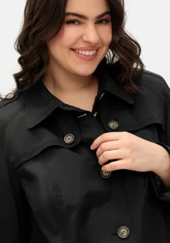 Leicht glänzende Longjacke im Trenchcoat-Stil<sheego Clearance