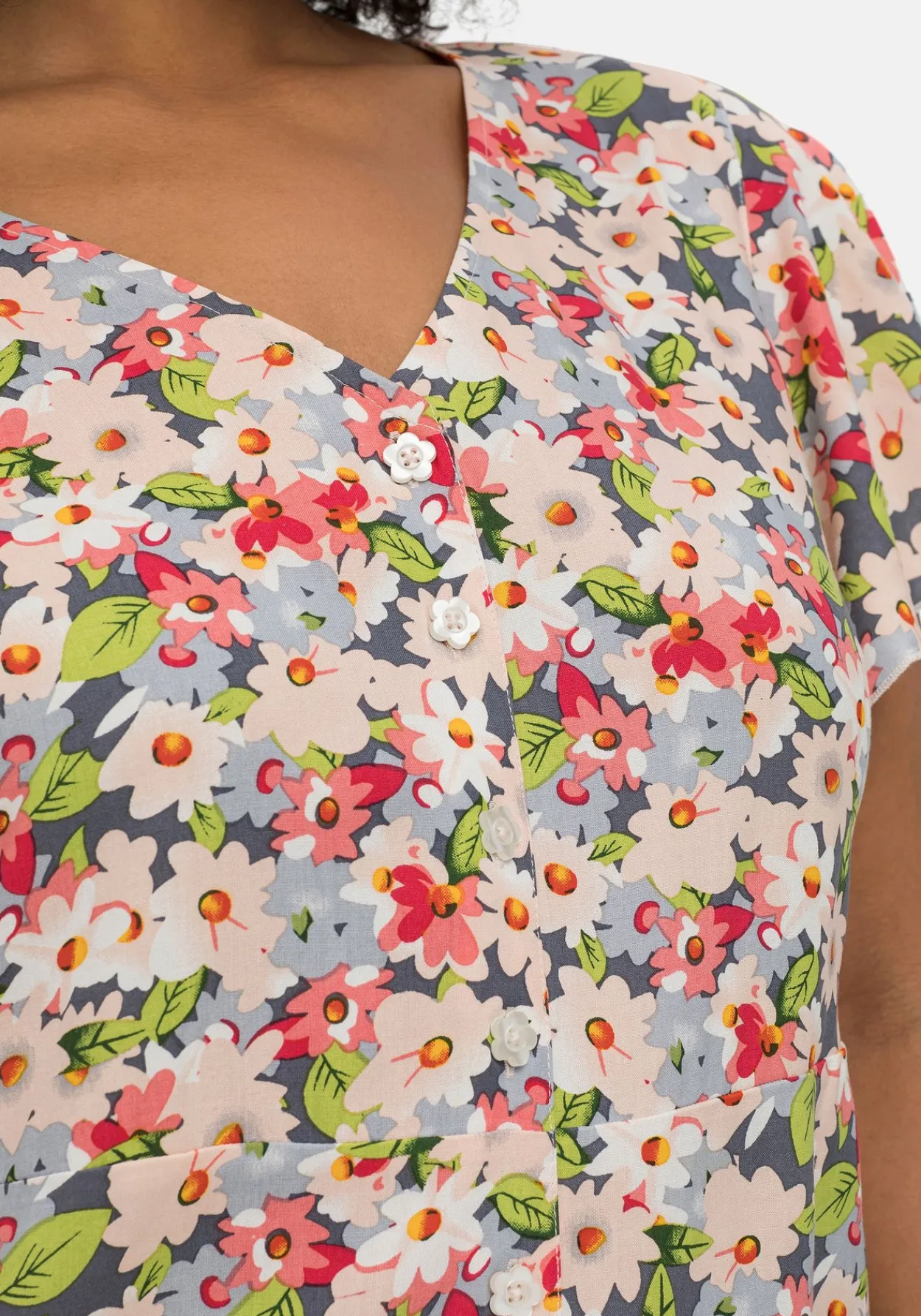 Leicht taillierte Bluse mit kurzen Volantärmeln<sheego by Joe Browns Online