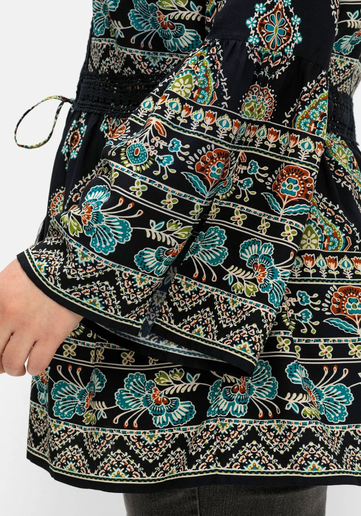 Longbluse im Ethno-Stil, mit Crochet-Spitze<sheego by Joe Browns Outlet