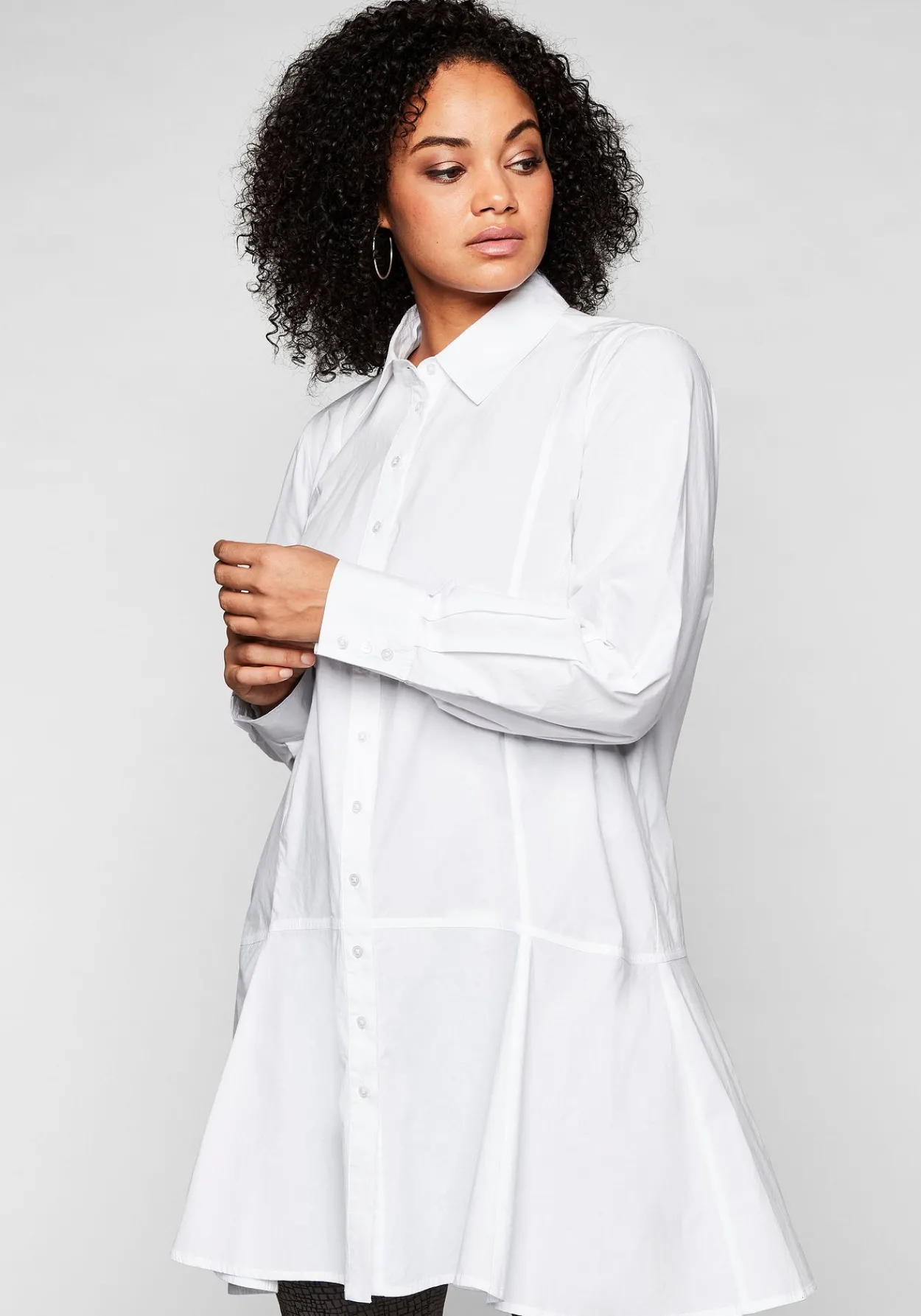 Longbluse mit ausgestelltem Saum<sheego Hot