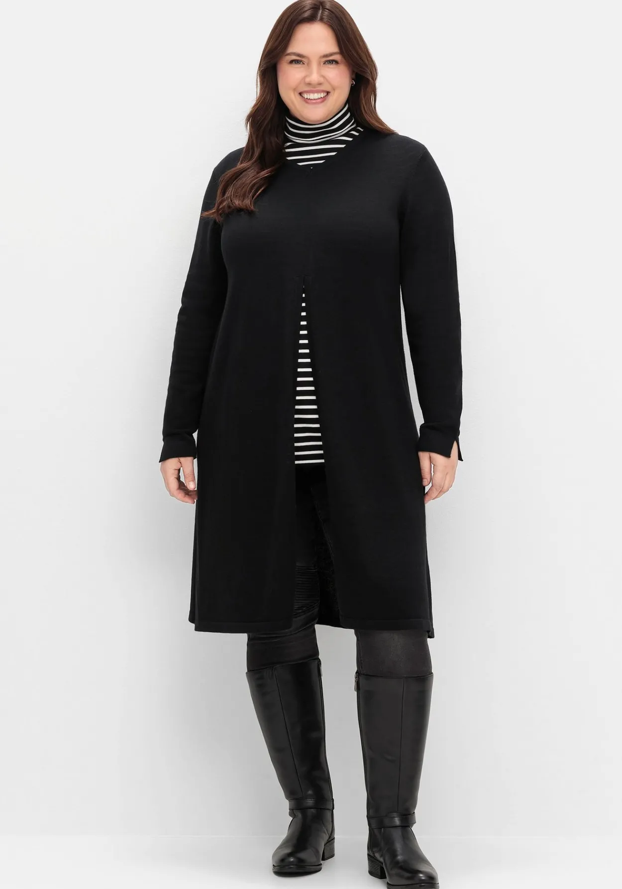 Longpullover in A-Linie, mit langem Schlitz vorn<sheego Outlet