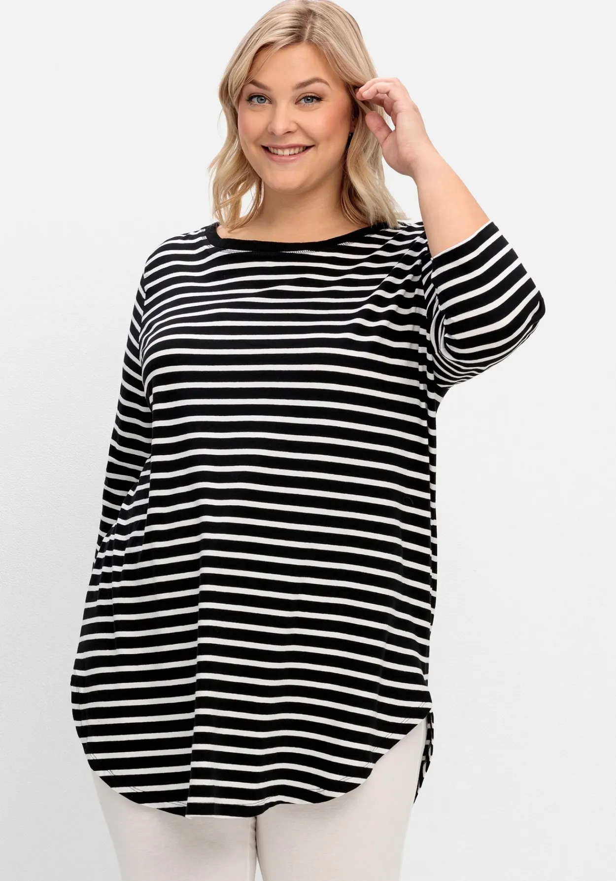 Longshirt in Oversized-Form mit Streifen<sheego Outlet
