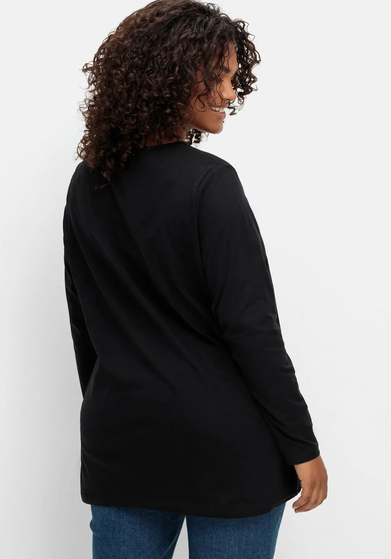 Longshirt mit aufgesetzten Taschen<sheego Online