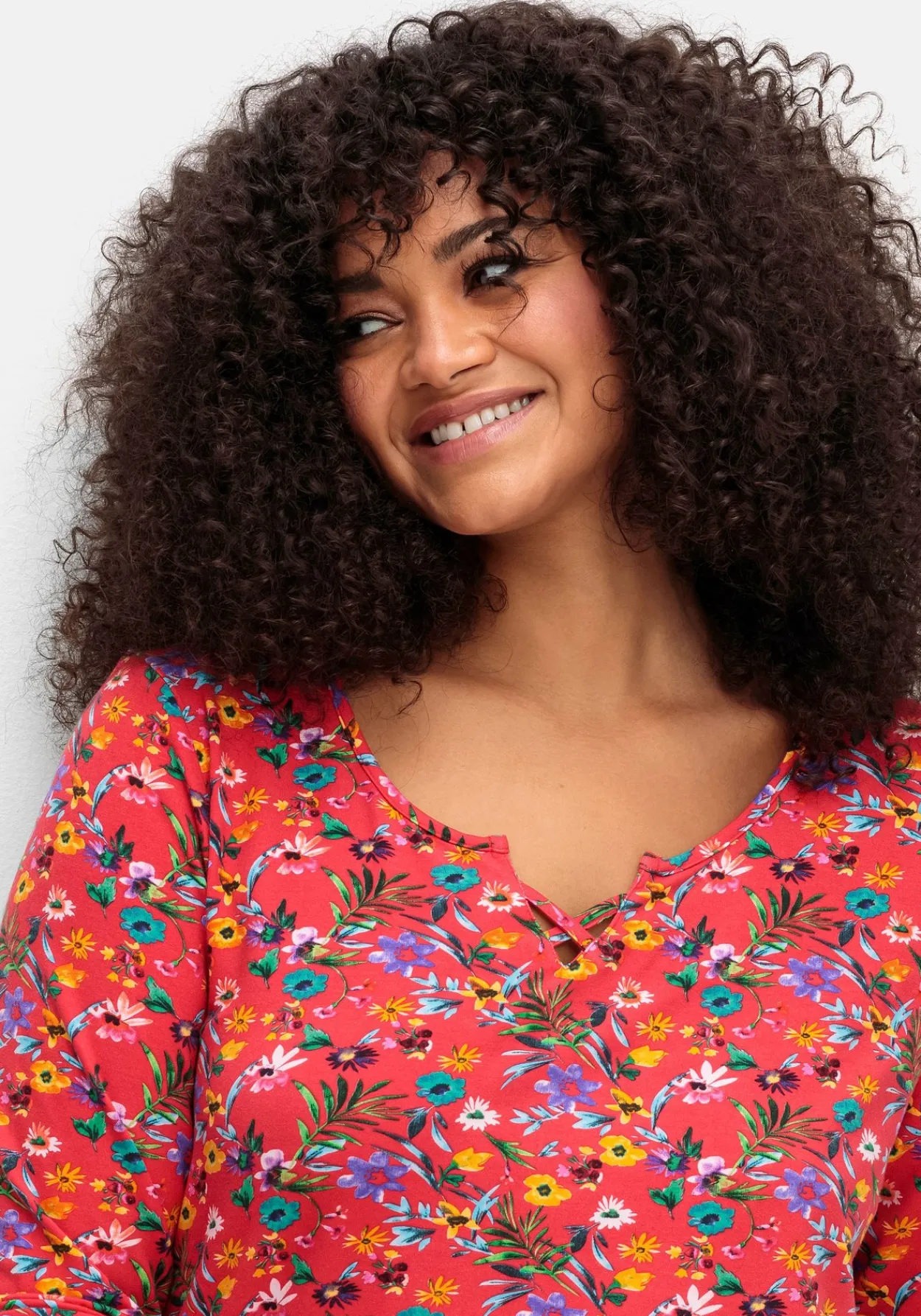 Longshirt mit Blümchen-Alloverdruck<sheego by Joe Browns Fashion