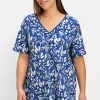 Longshirt mit Blumendruck, in leichter A-Linie<sheego Outlet