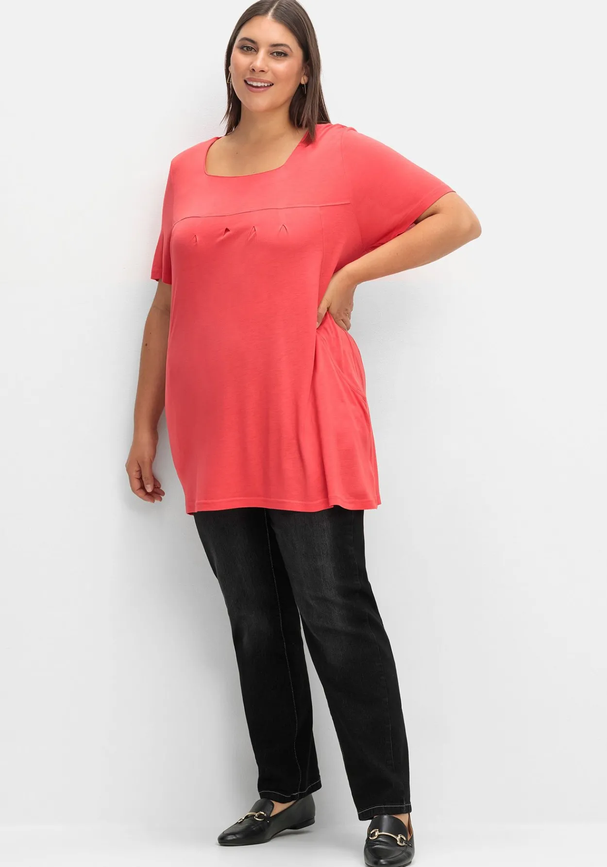 Longshirt mit Taschen und Karreeausschnitt<sheego Sale