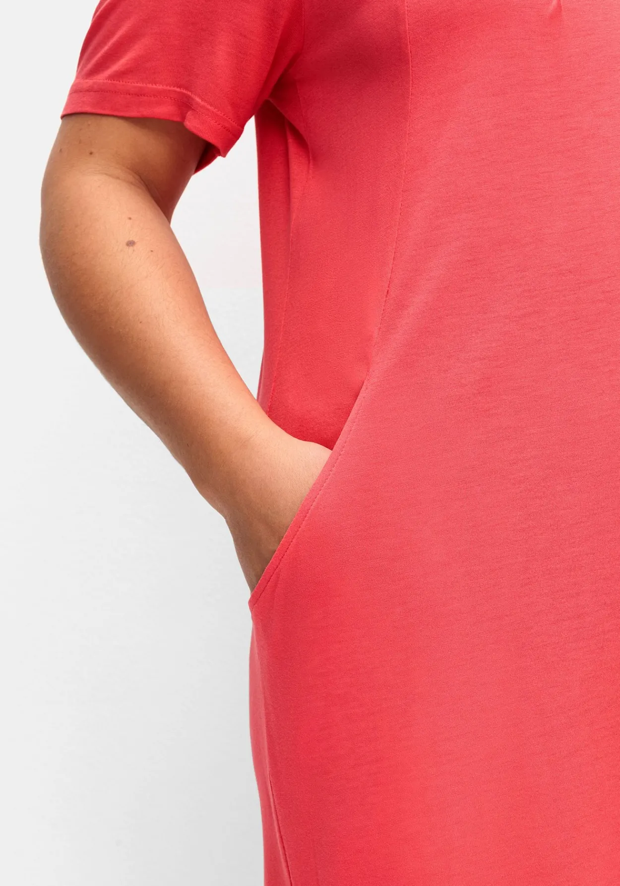 Longshirt mit Taschen und Karreeausschnitt<sheego Sale