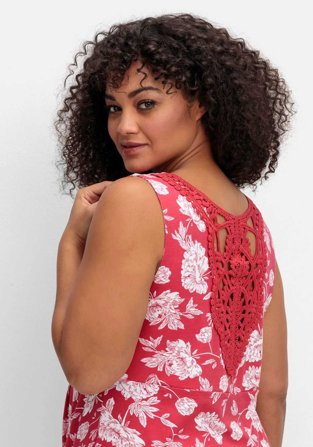 Longtop mit Blumendruck und Spitze im Rücken<sheego by Joe Browns Discount