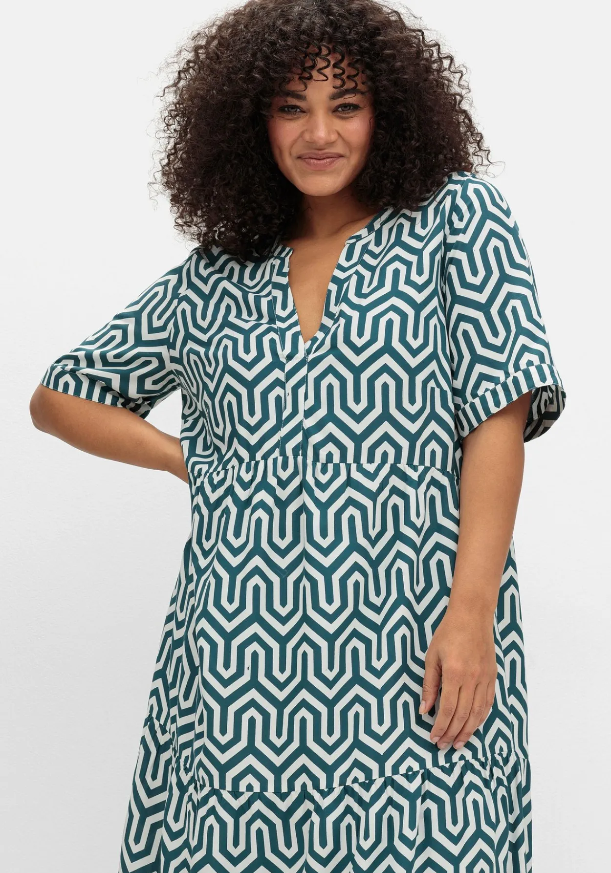 Maxikleid mit grafischem Alloverprint<sheego New