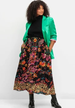Maxirock mit floralem Print, aus Viskose-Satin<sheego loves miss goodlife Clearance