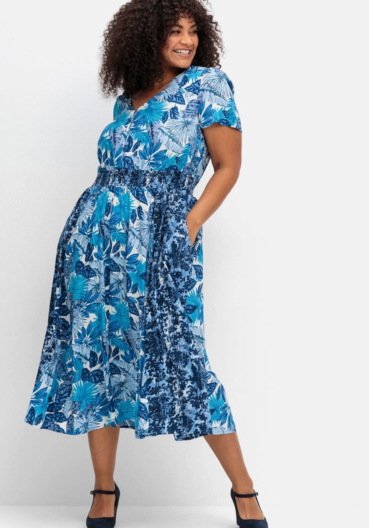 Midikleid im Mustermix, mit weitem Rock<sheego by Joe Browns Clearance