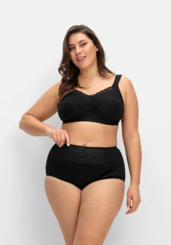 Miederslip mit Spitzeneinsatz vorn<wäschepur Outlet
