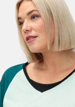 Oversized-Shirtkleid mit Grafikprint vorn<sheego New