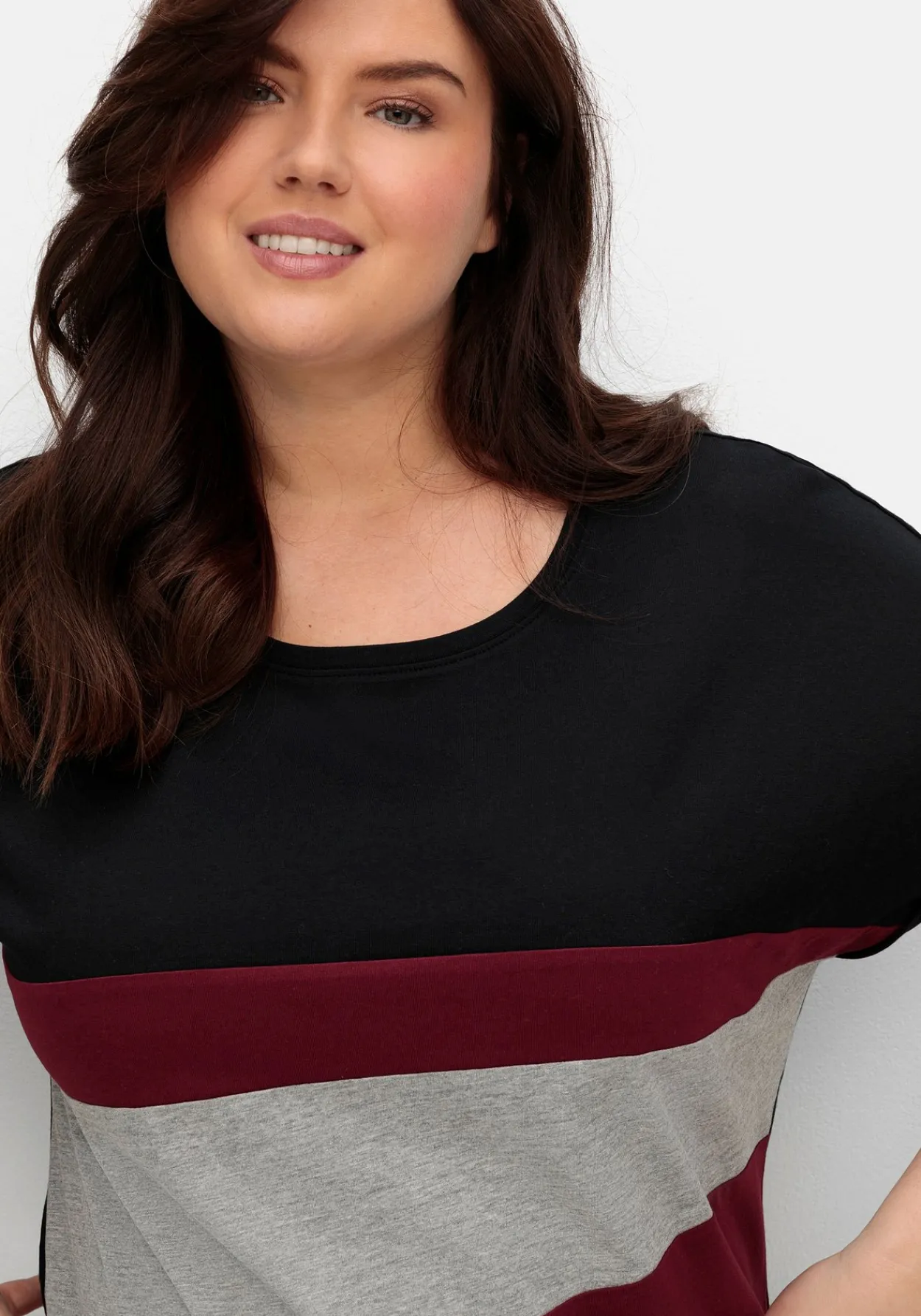Oversize-Shirt in Colourblocking-Optik<sheego Best