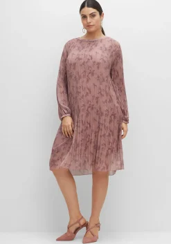 Plissiertes Chiffonkleid mit Alloverdruck<sheego Hot