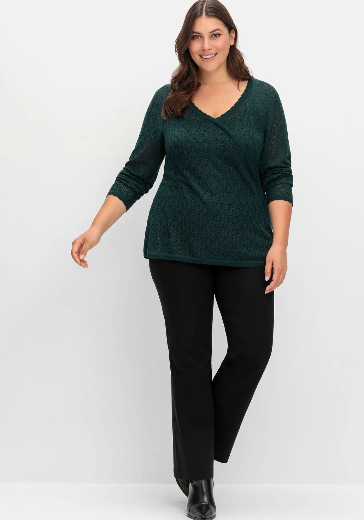 Pullover aus Ajourstrick, in Wickeloptik<sheego Online