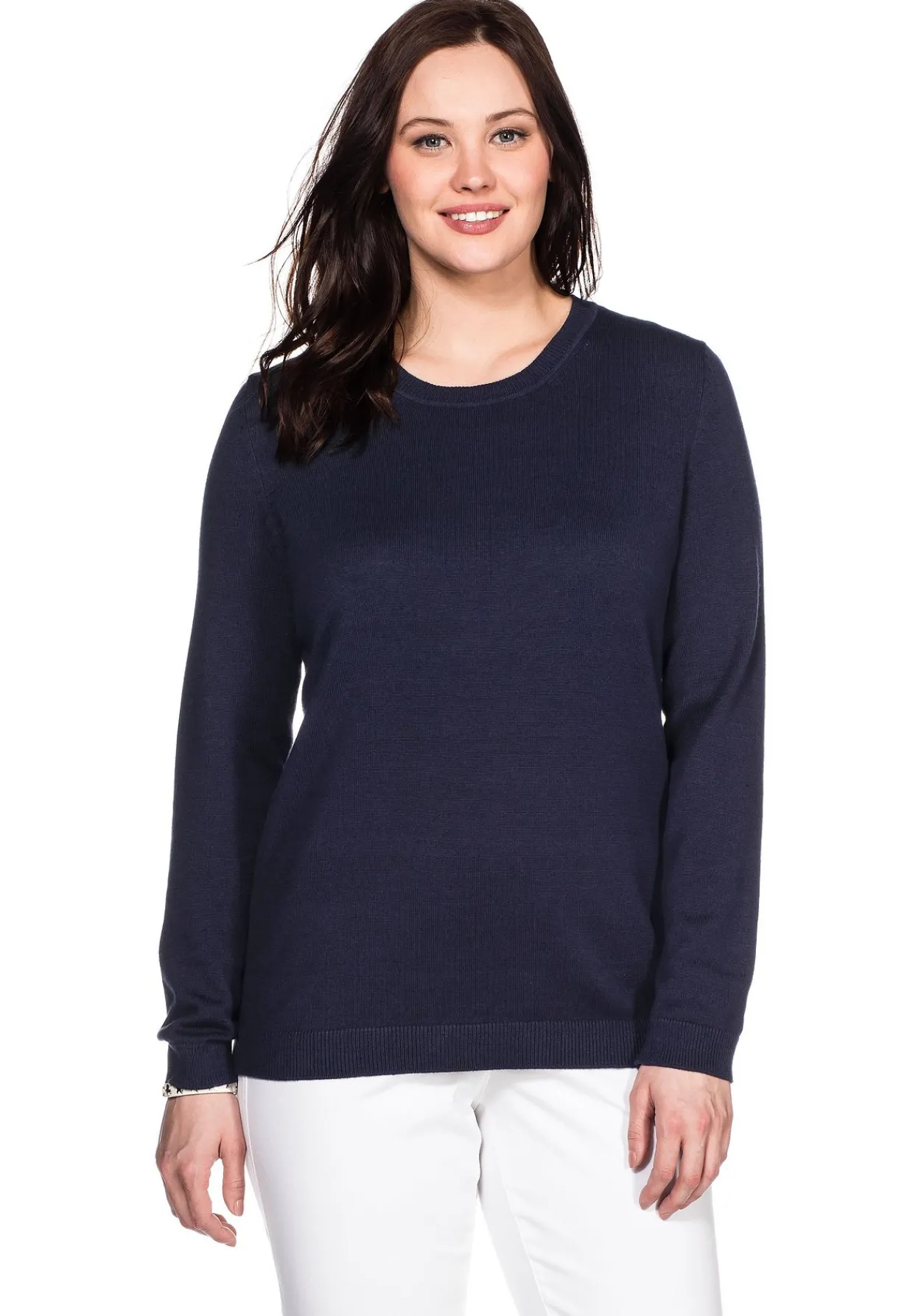 Pullover aus Feinstrick mit Rundhalsausschnitt<sheego New