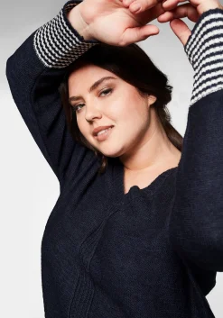 Pullover mit geringeltem Ärmelbündchen<sheego Online