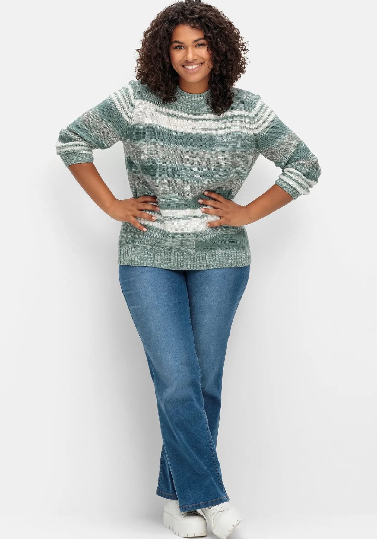 Pullover mit Stehkragen und Blockstreifen<sheego Fashion