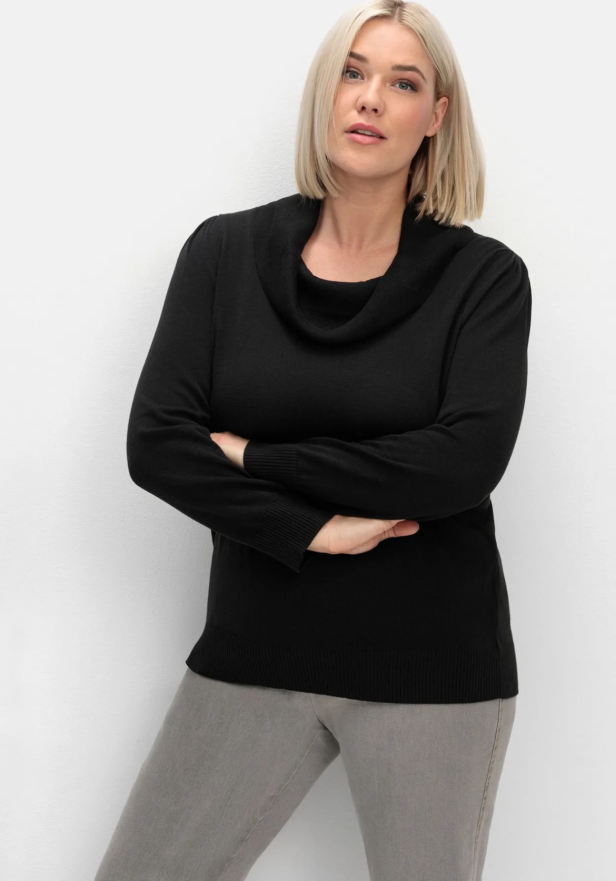 Pullover mit weitem Wasserfall-Rollkragen<sheego Hot
