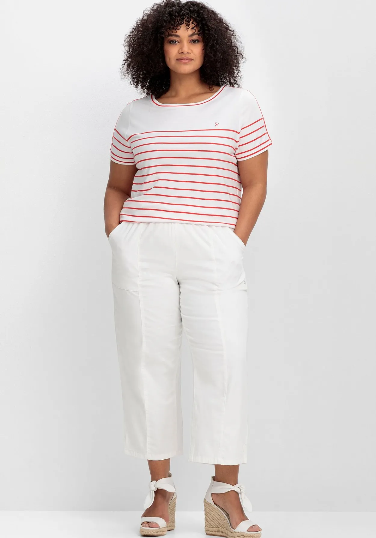 Ringelshirt mit Kontrastdetails<sheego Outlet