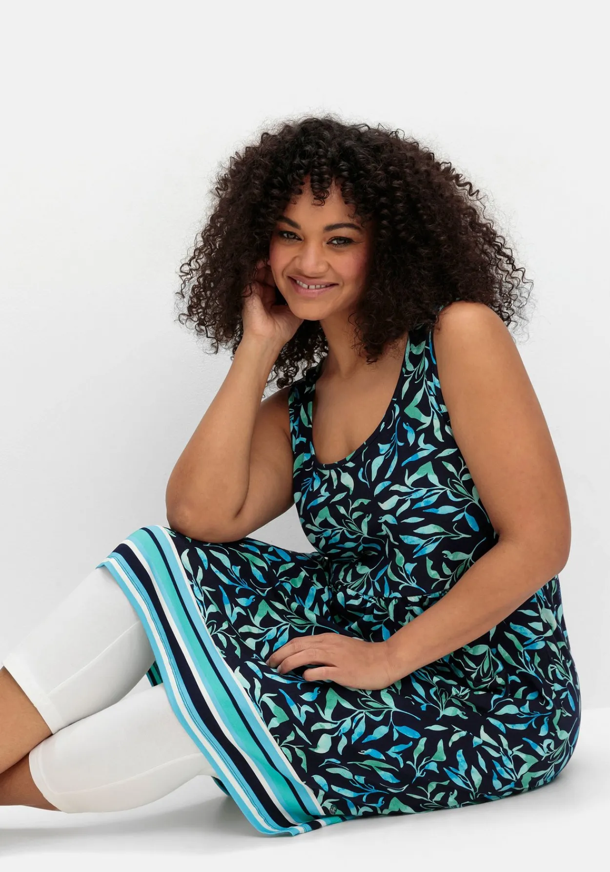 Ärmelloses Jerseykleid mit Fronttaschen<sheego New