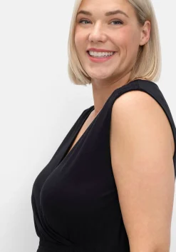 Ärmelloses Kleid in Wickeloptik mit gesmokten Details<sheego Discount