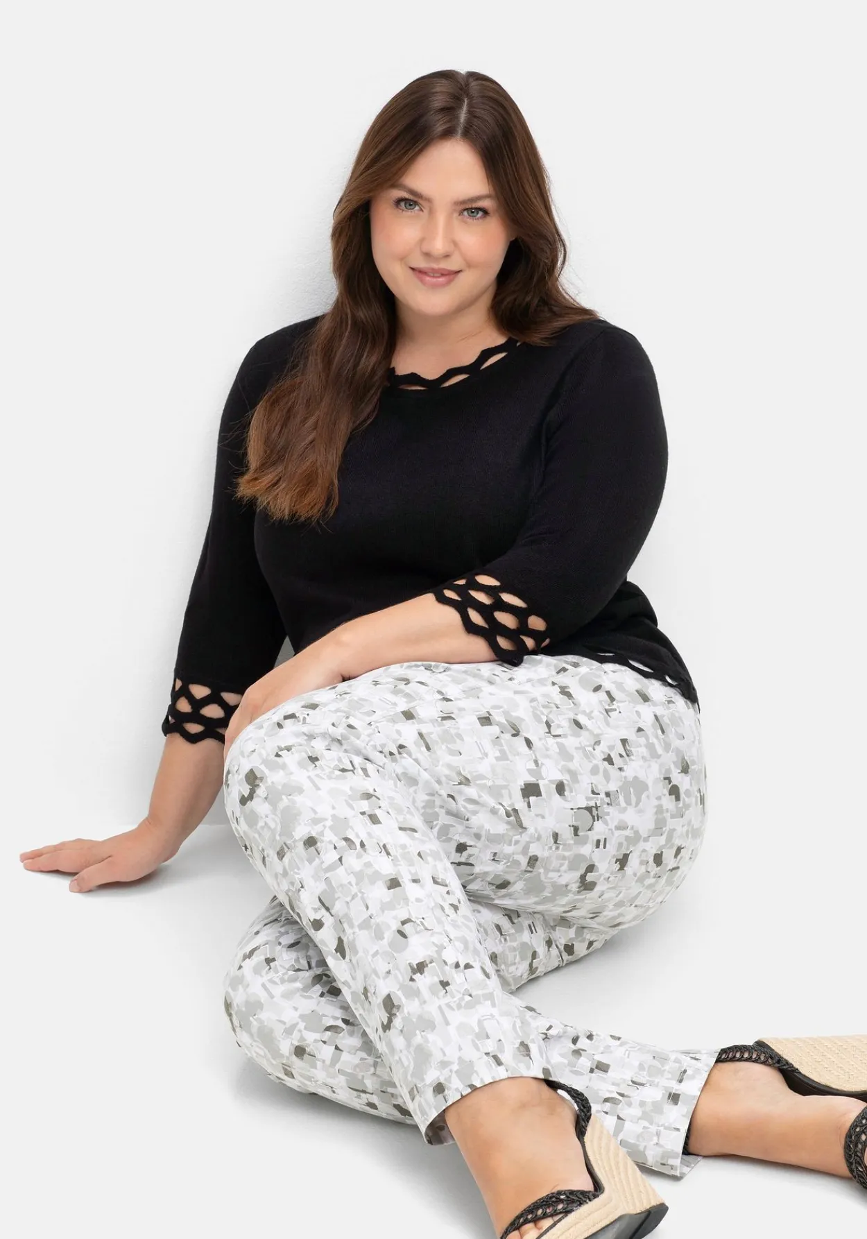 Schmale Bengalinhose mit Alloverdruck<sheego New